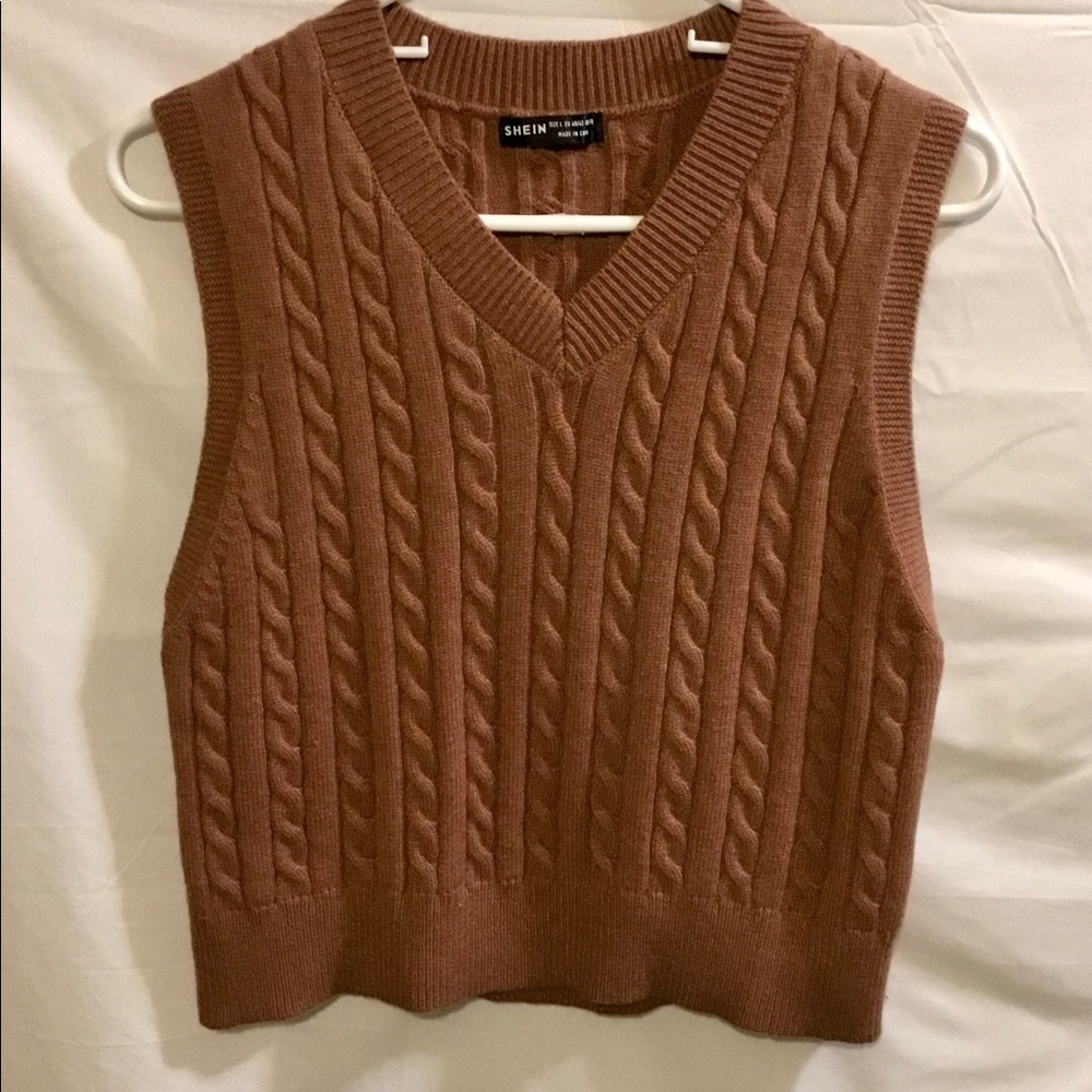SHEIN Brown Cable Knit Sweater Vest